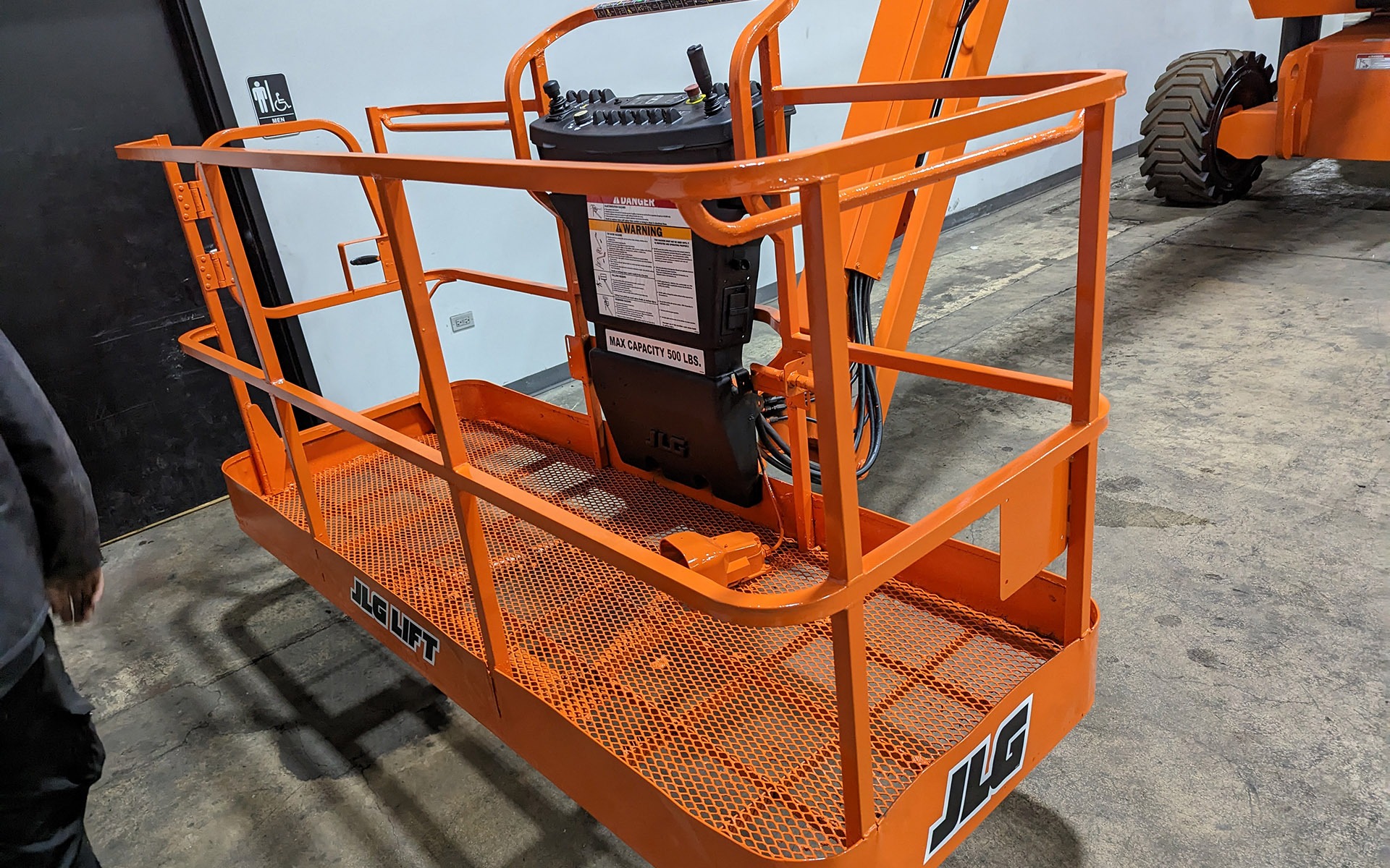 Used 2011 JLG 800AJ  | Cary, IL