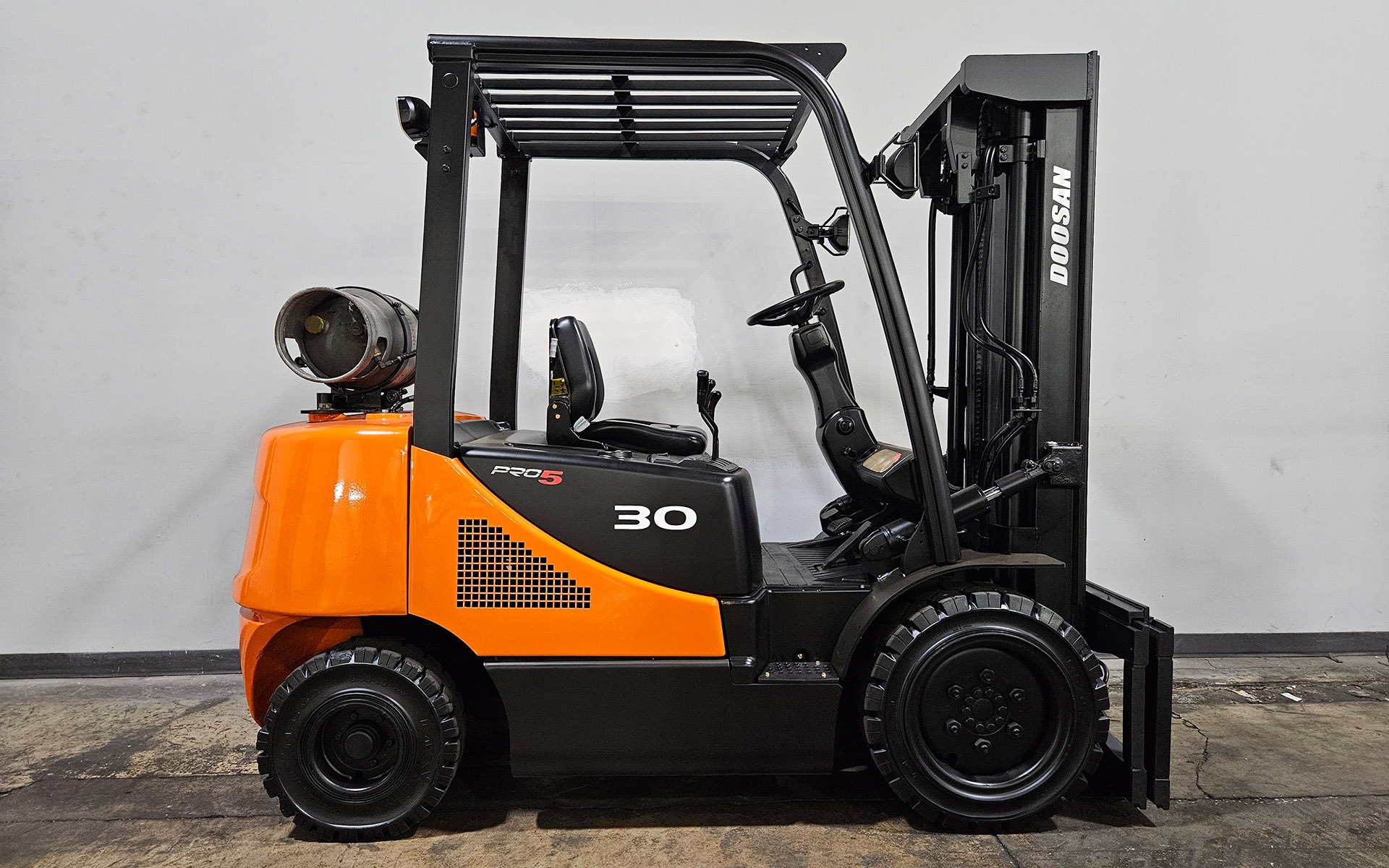 Used 2014 DOOSAN G30P-5  | Cary, IL