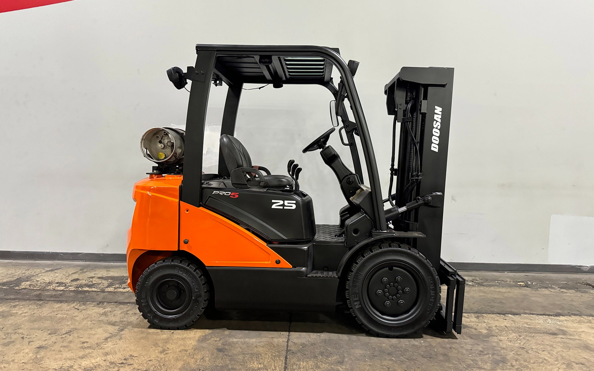 Used 2017 DOOSAN G25N-7  | Cary, IL