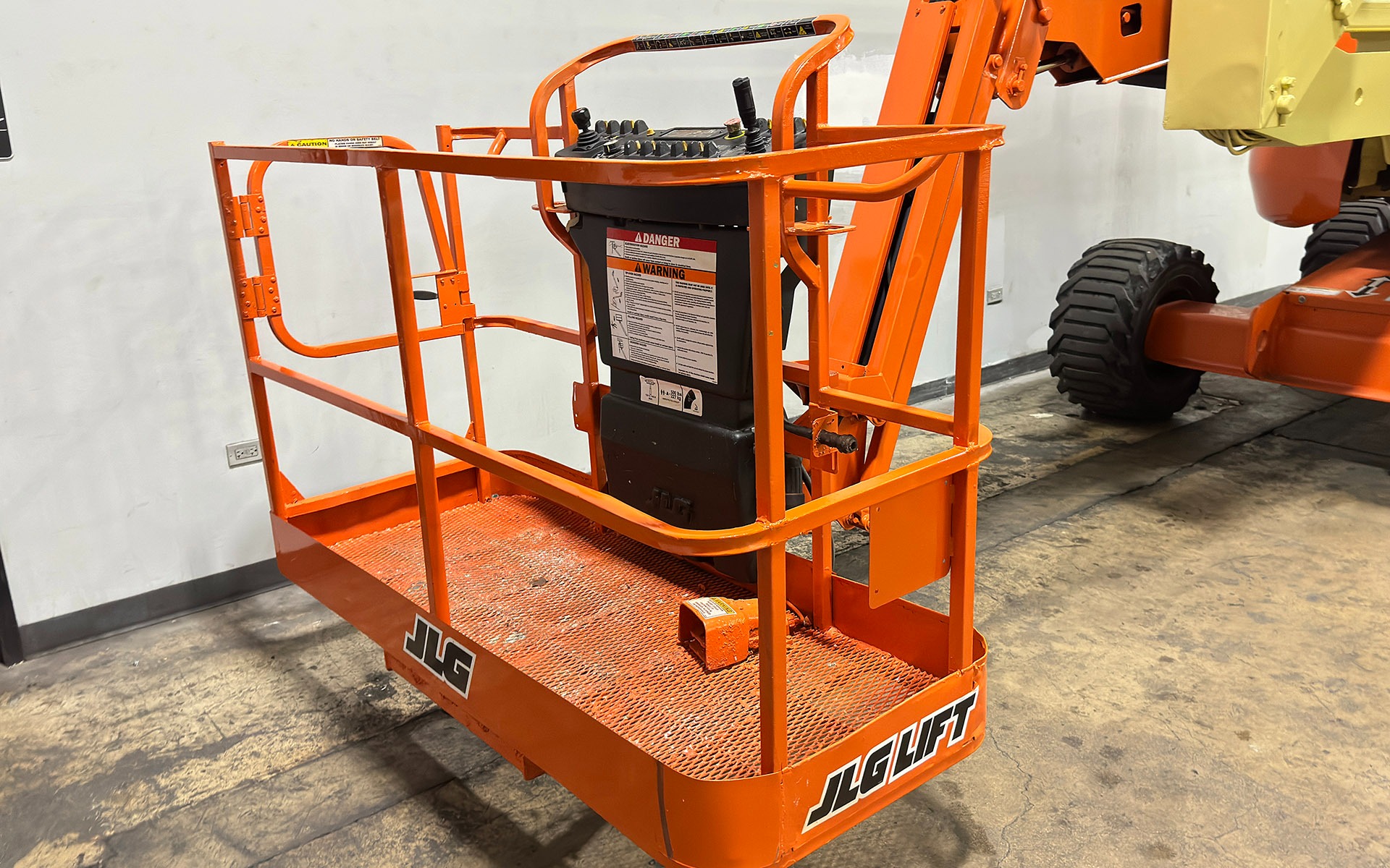 Used 2014 JLG 450AJ  | Cary, IL