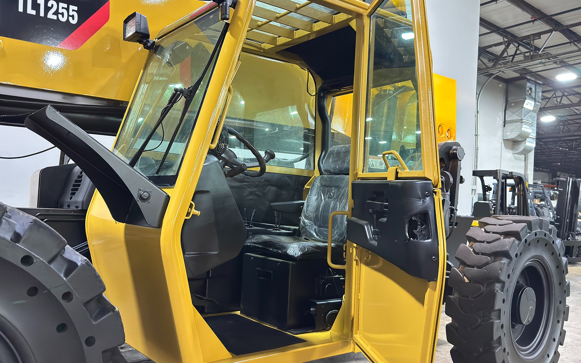 Used 2012 CATERPILLAR TL1255  | Cary, IL