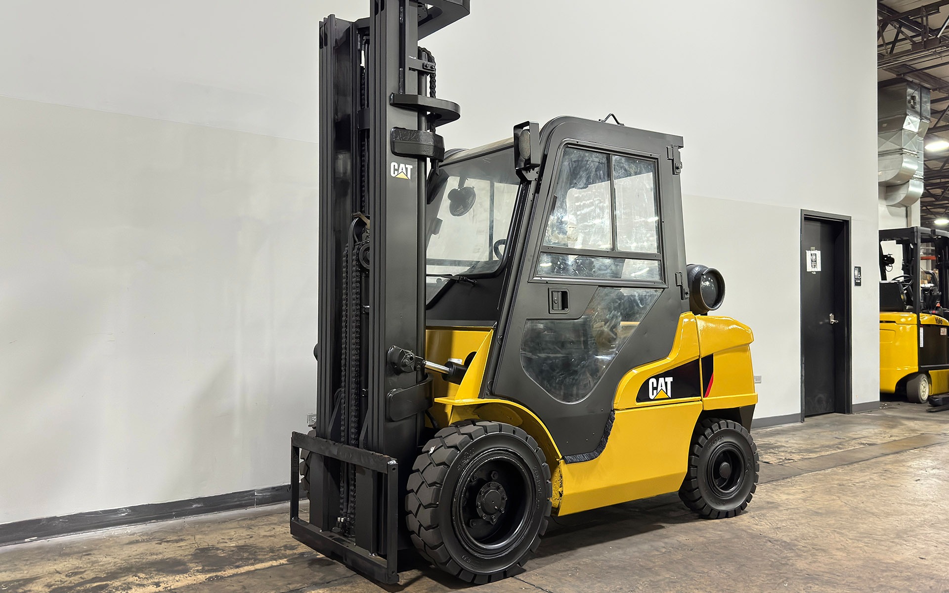 Used 2018 CATERPILLAR GP35N  | Cary, IL