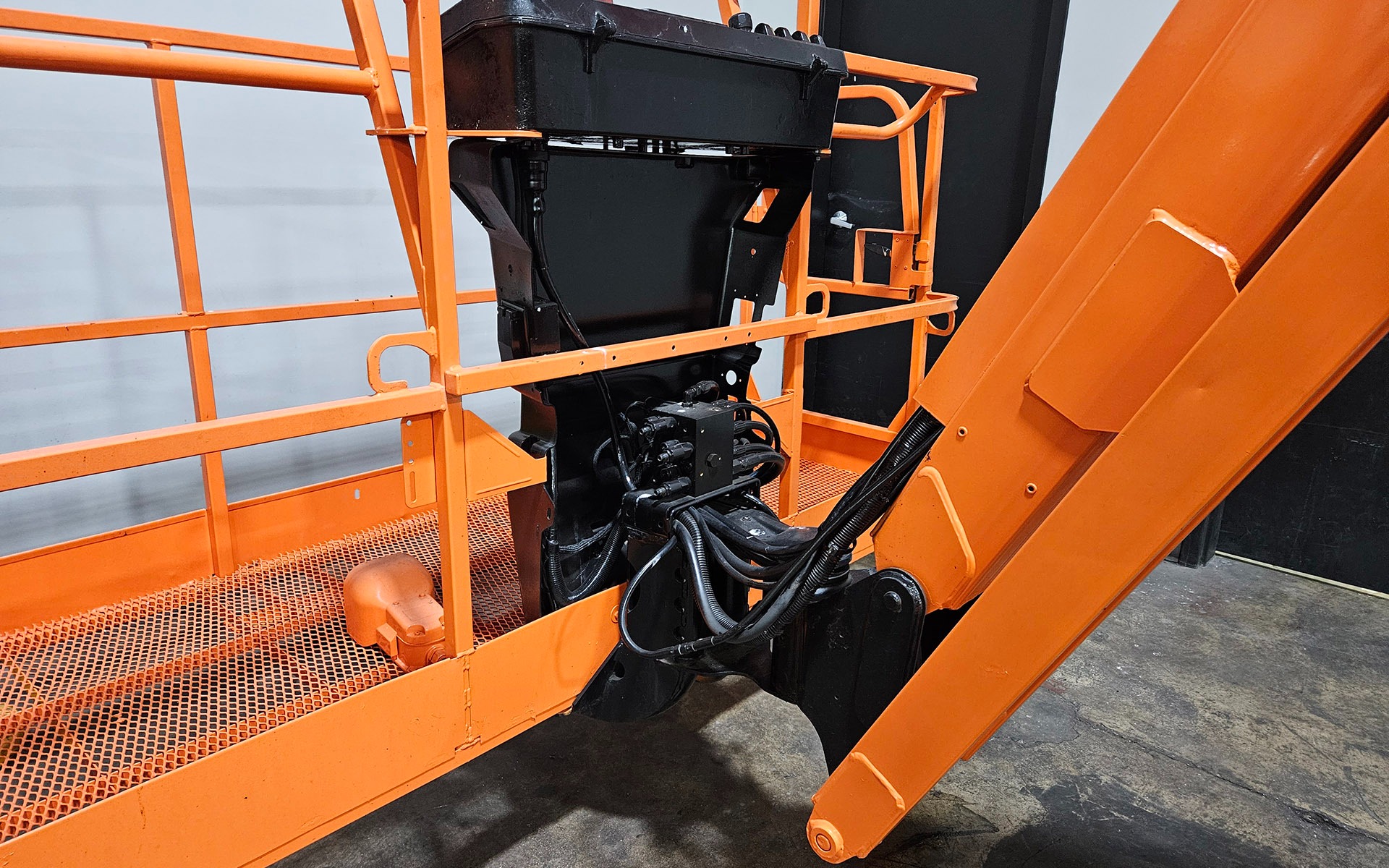 Used 2015 JLG 800AJ  | Cary, IL