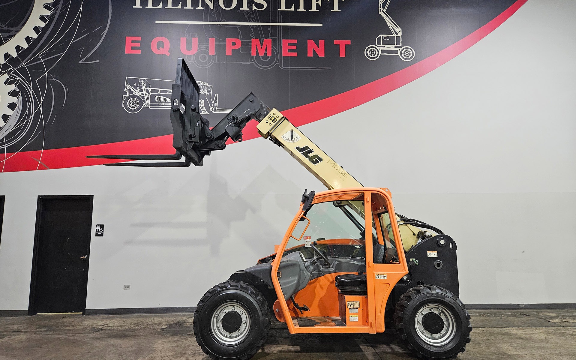 Used 2019 JLG G5-18A  | Cary, IL