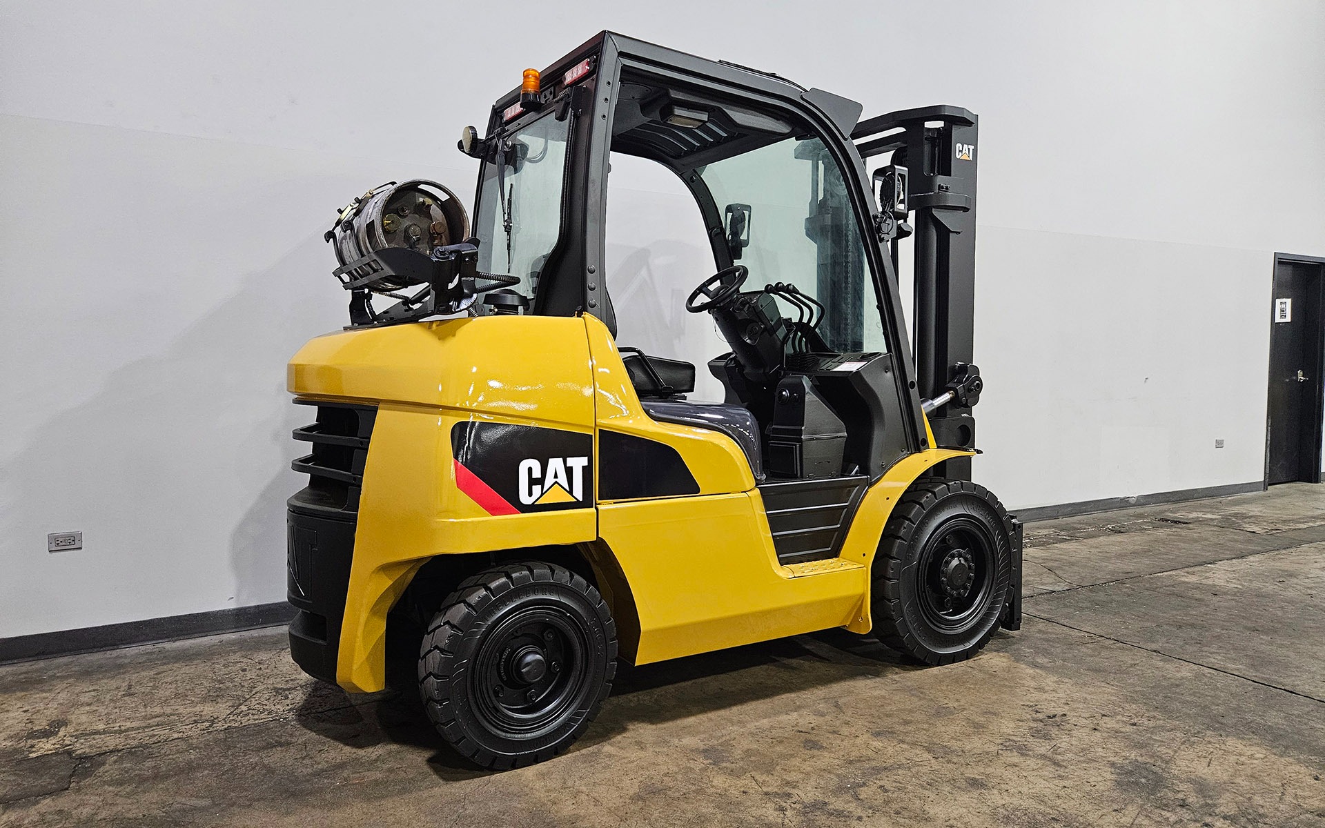 Used 2017 CATERPILLAR GP40N  | Cary, IL