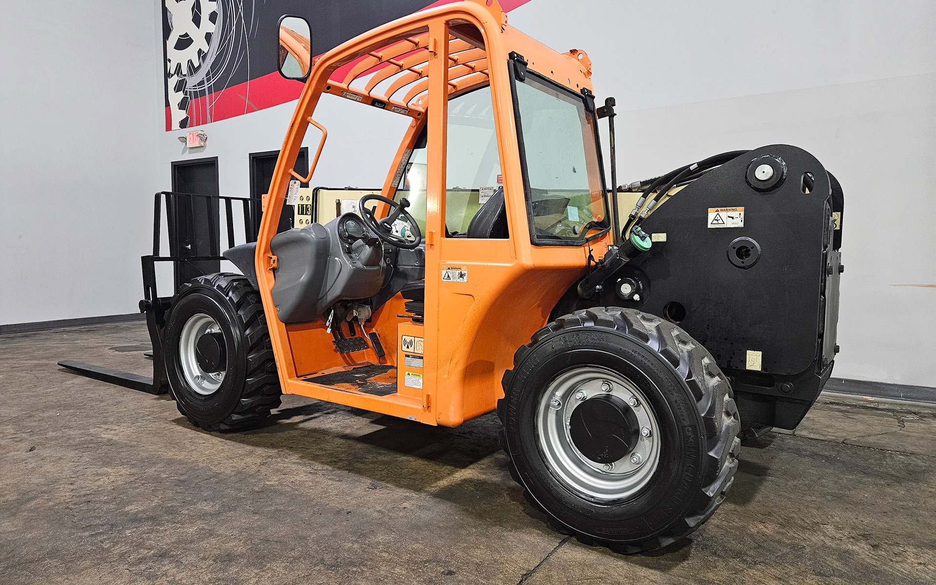 Used 2019 JLG G5-18A  | Cary, IL