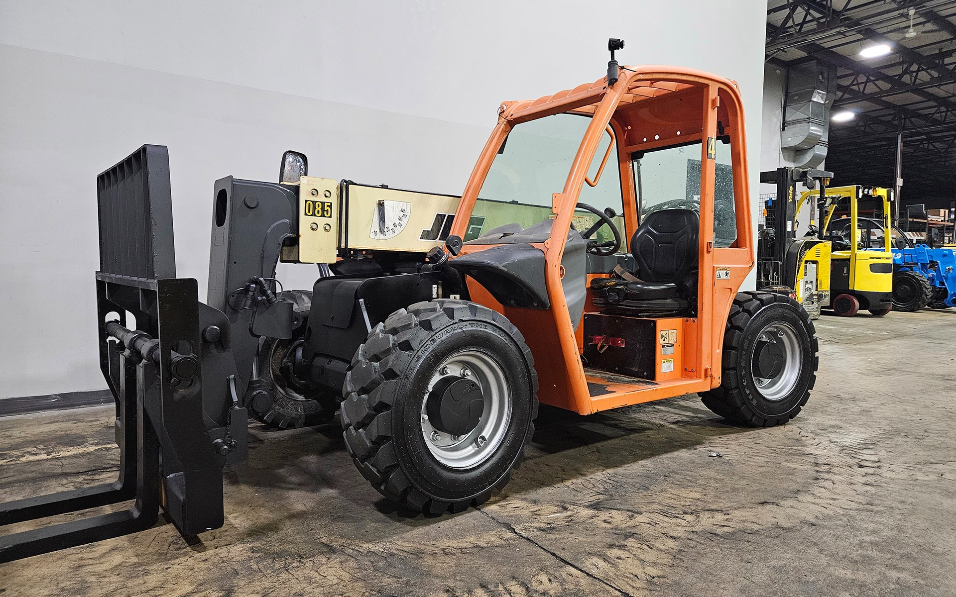 Used 2019 JLG G5-18A  | Cary, IL