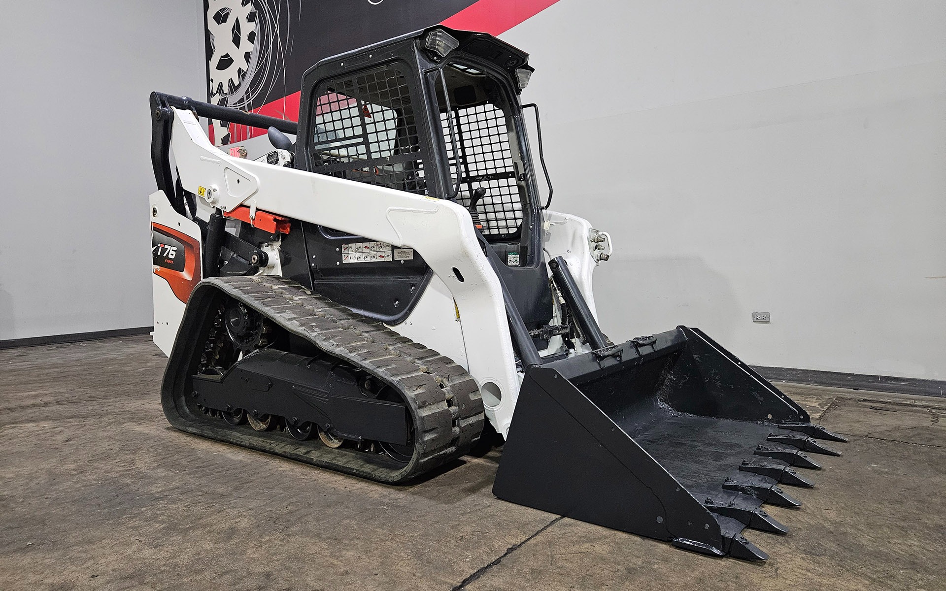 Used 2022 BOBCAT T76  | Cary, IL