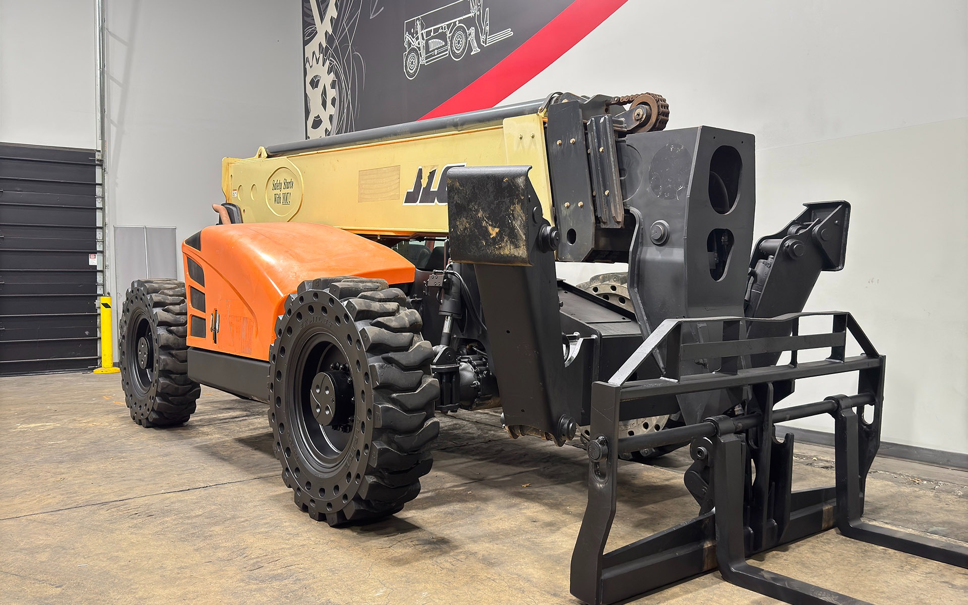 Used 2015 JLG 1255  | Cary, IL