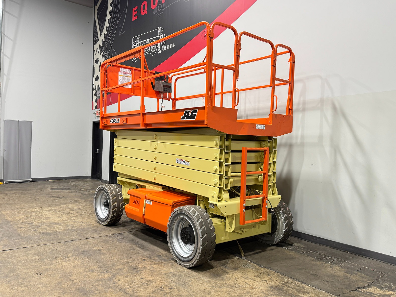 Used 2015 JLG 4069LE  | Cary, IL