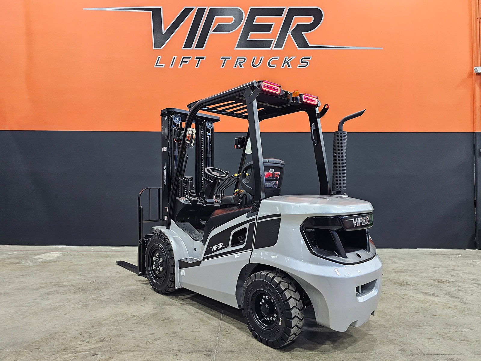 New 2025 VIPER FD35F  | Cary, IL