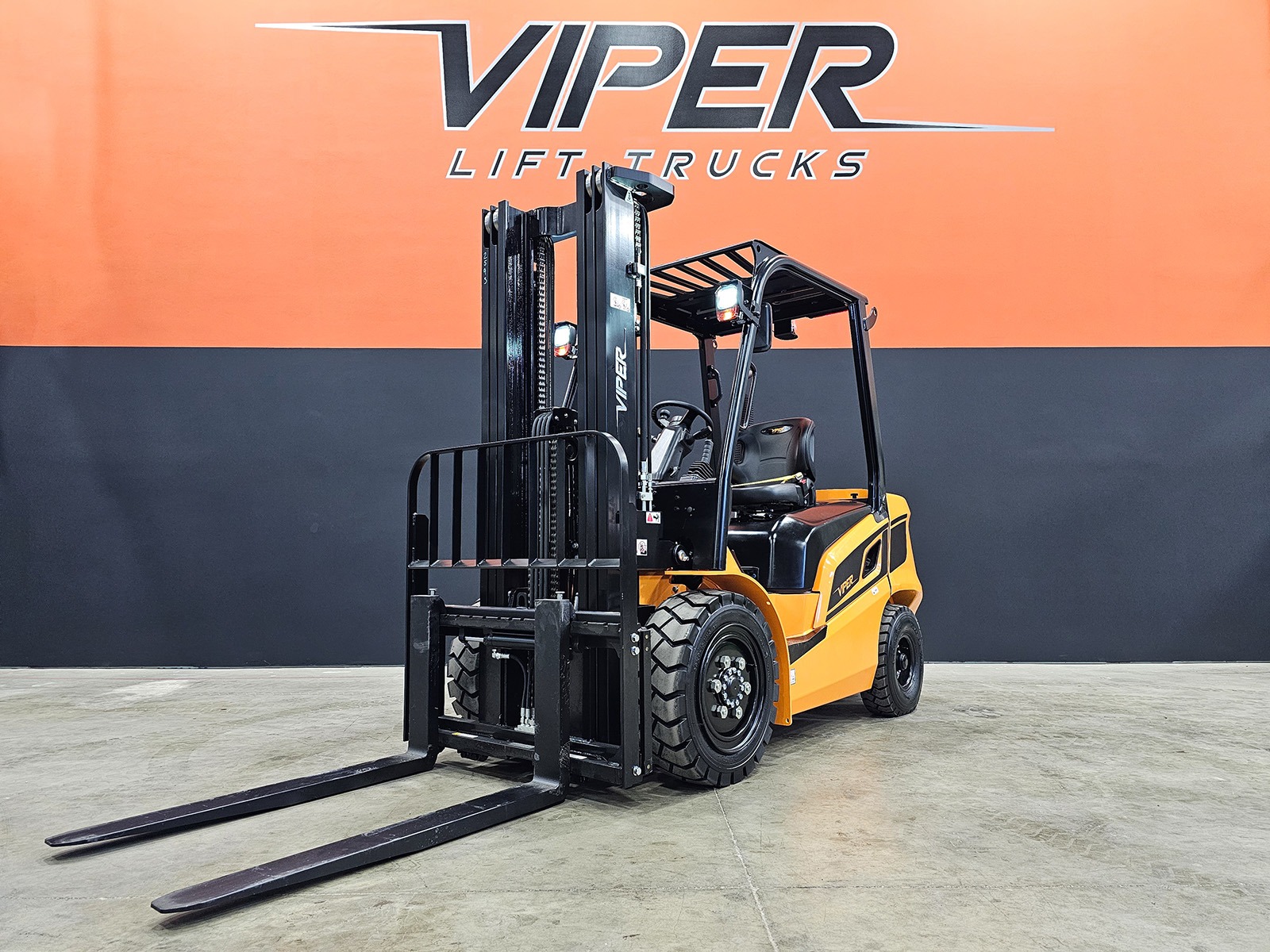 New 2025 VIPER FD35F  | Cary, IL