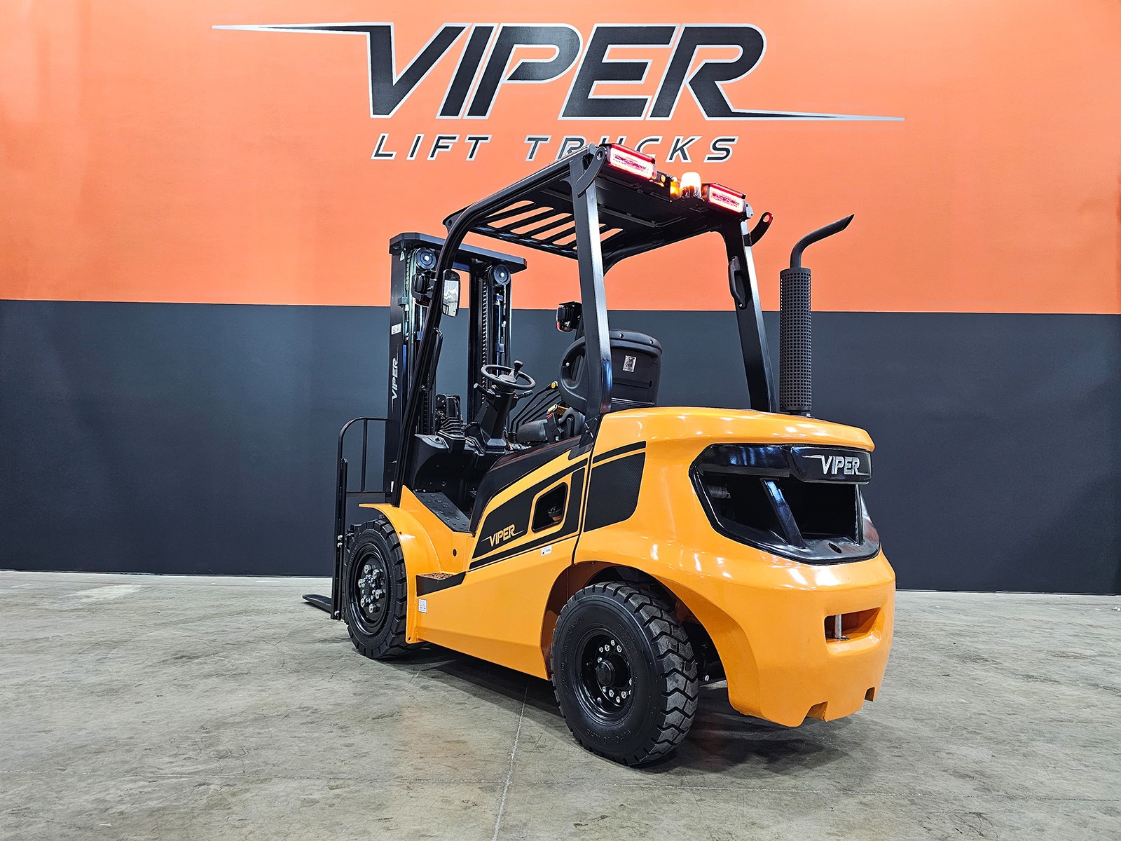 New 2025 VIPER FD35F  | Cary, IL