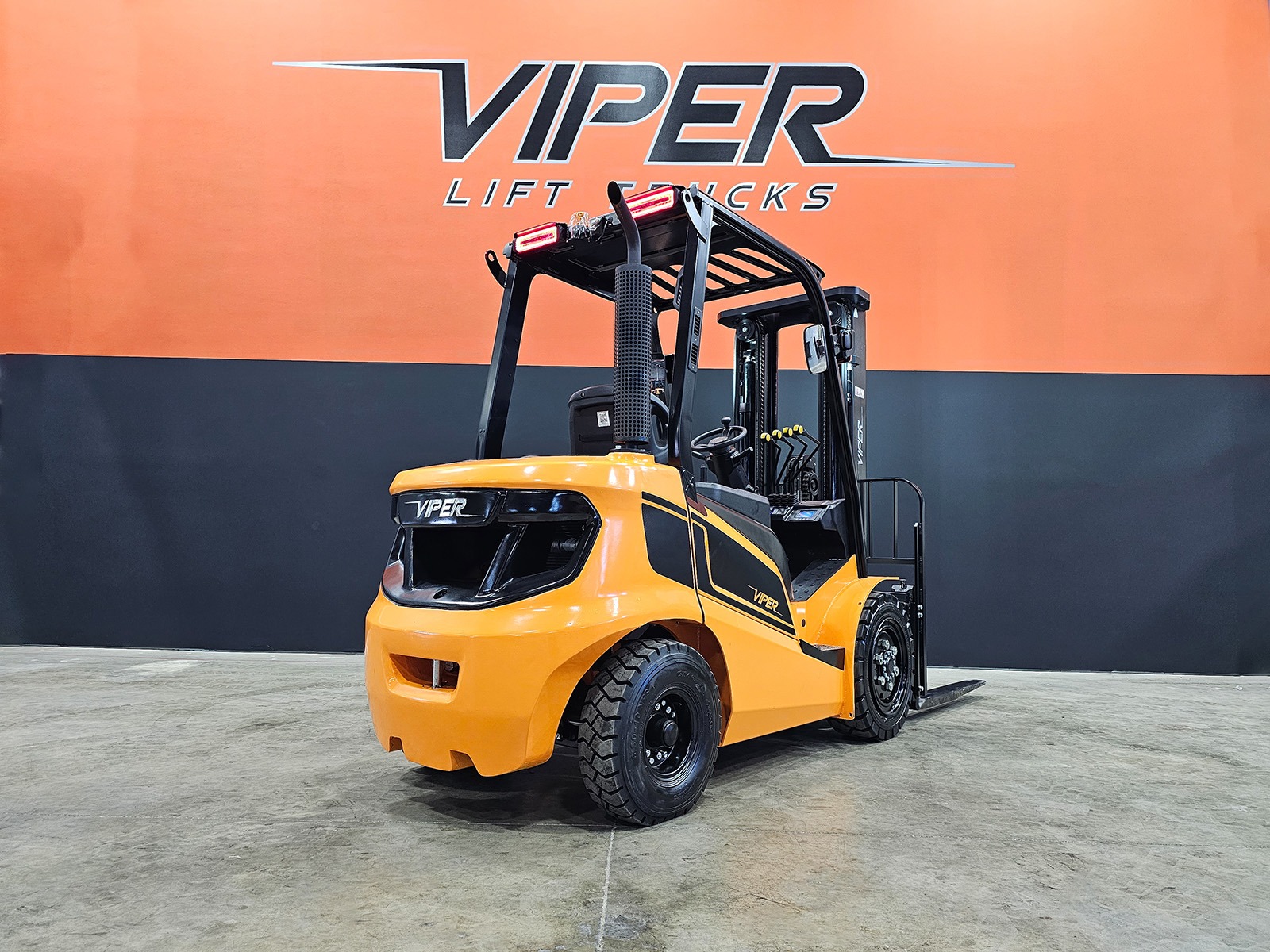 New 2025 VIPER FD35F  | Cary, IL