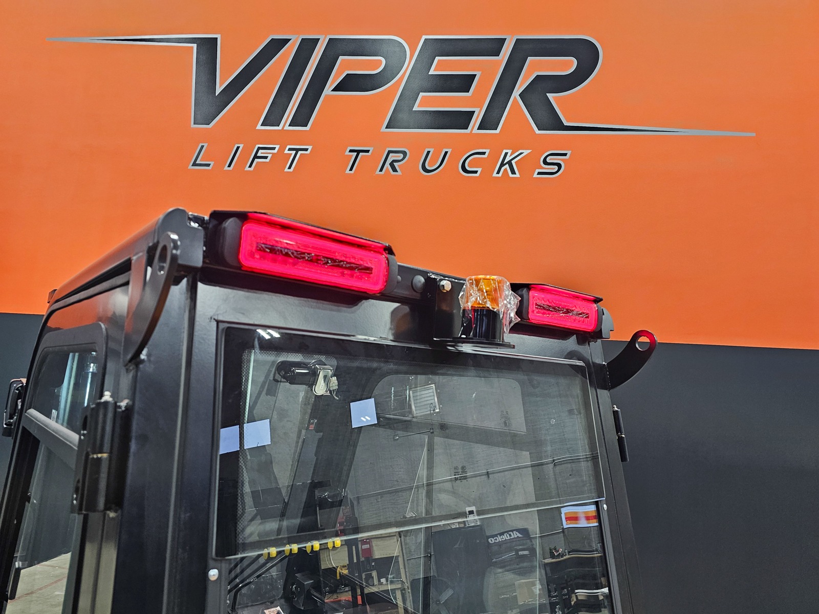 New 2025 VIPER FD35F CAB  | Cary, IL