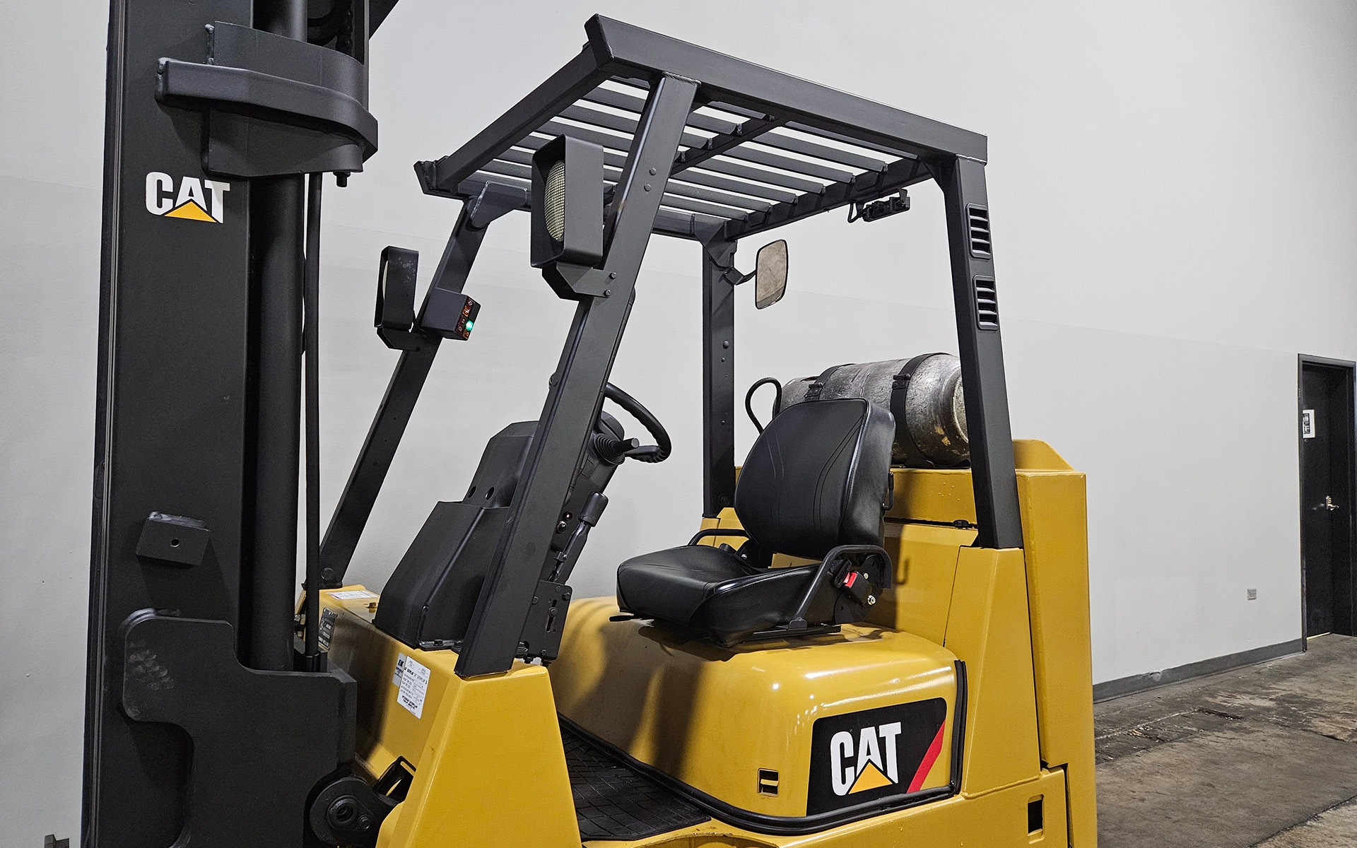 Used 2017 CATERPILLAR GC40K-STR  | Cary, IL