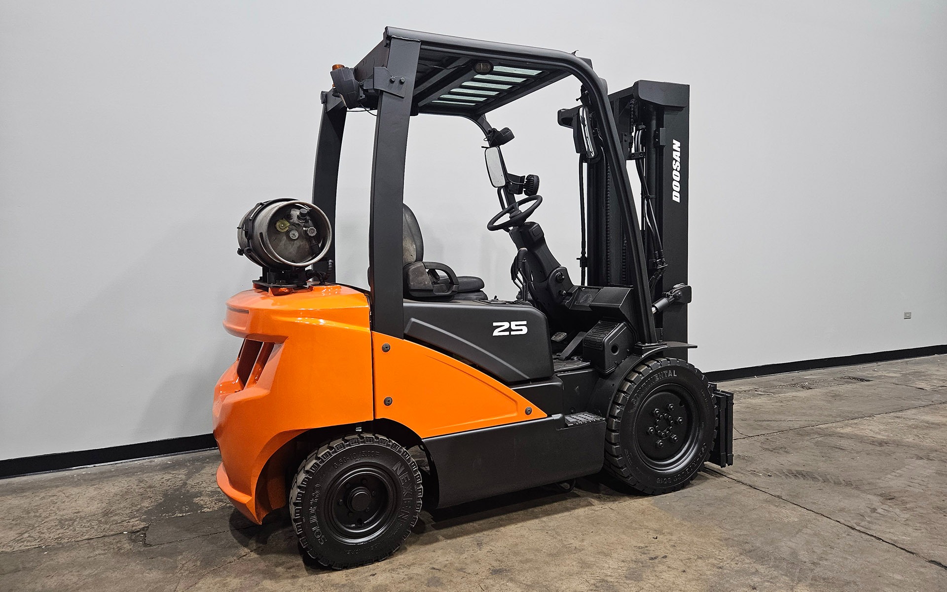 Used 2017 DOOSAN G25N-7  | Cary, IL