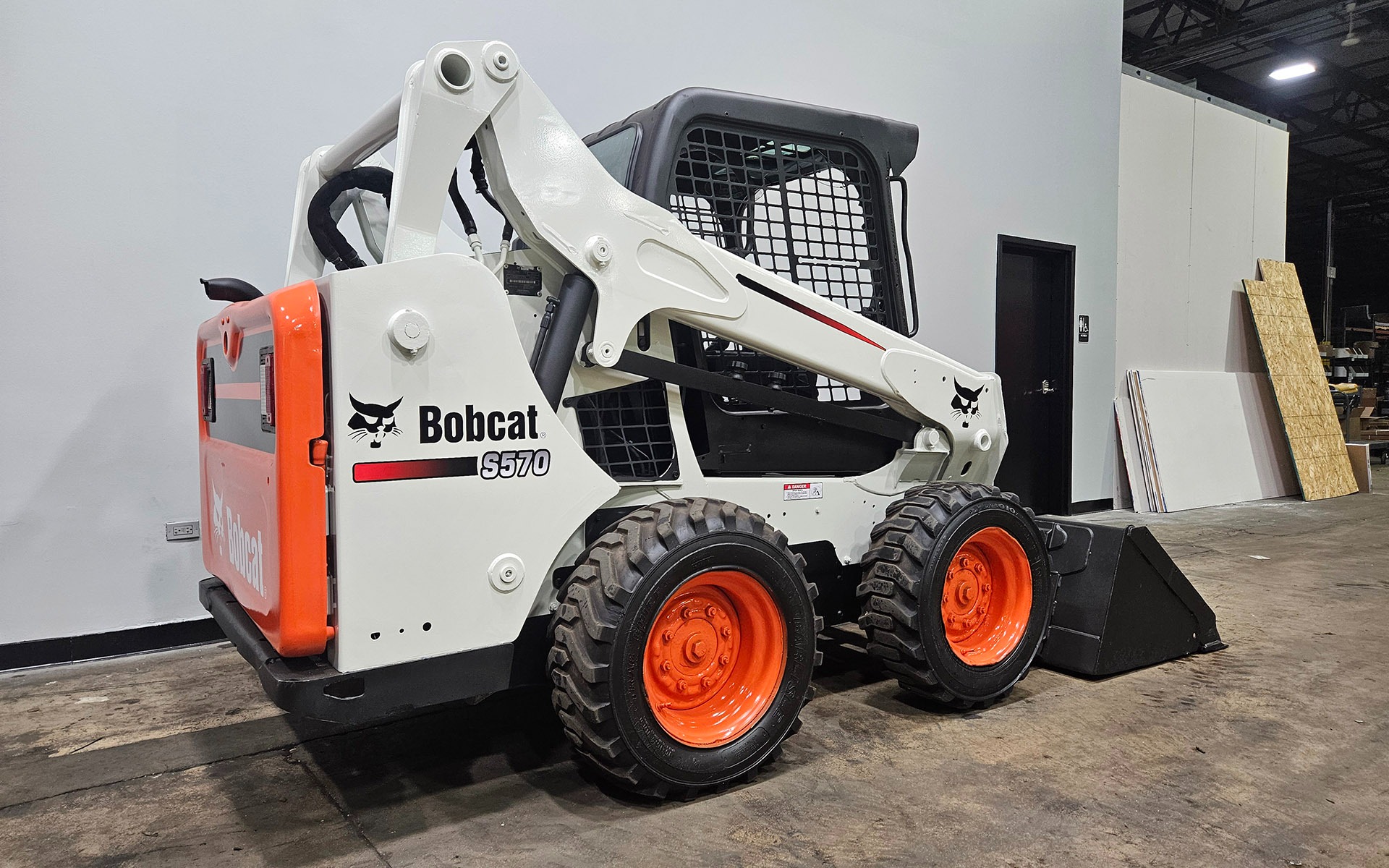 Used 2017 BOBCAT S570  | Cary, IL