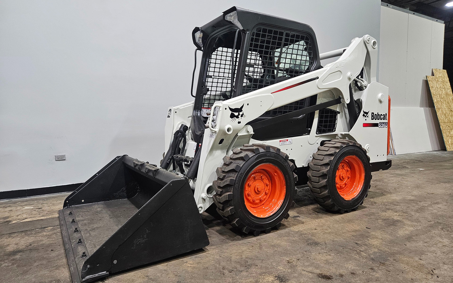 Used 2017 BOBCAT S570  | Cary, IL