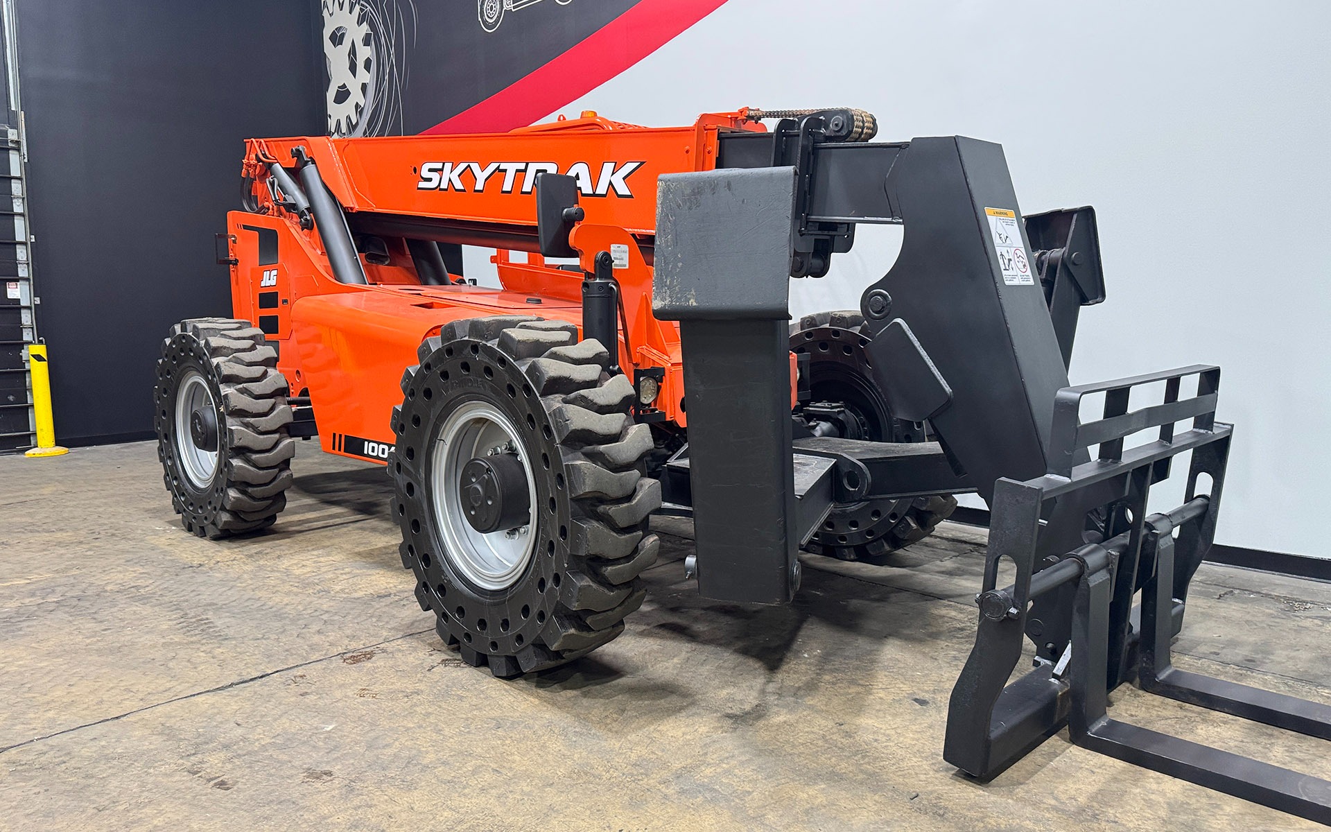 Used 2019 SKYTRAK 10042  | Cary, IL