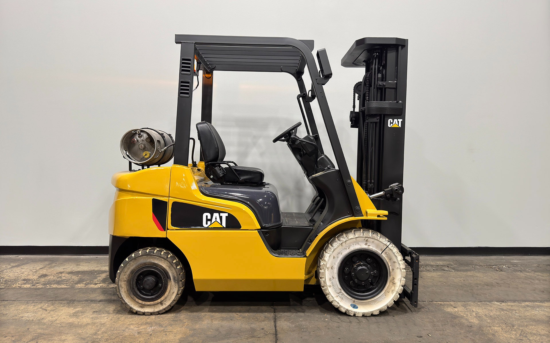 Used 2015 CATERPILLAR FG25N  | Cary, IL