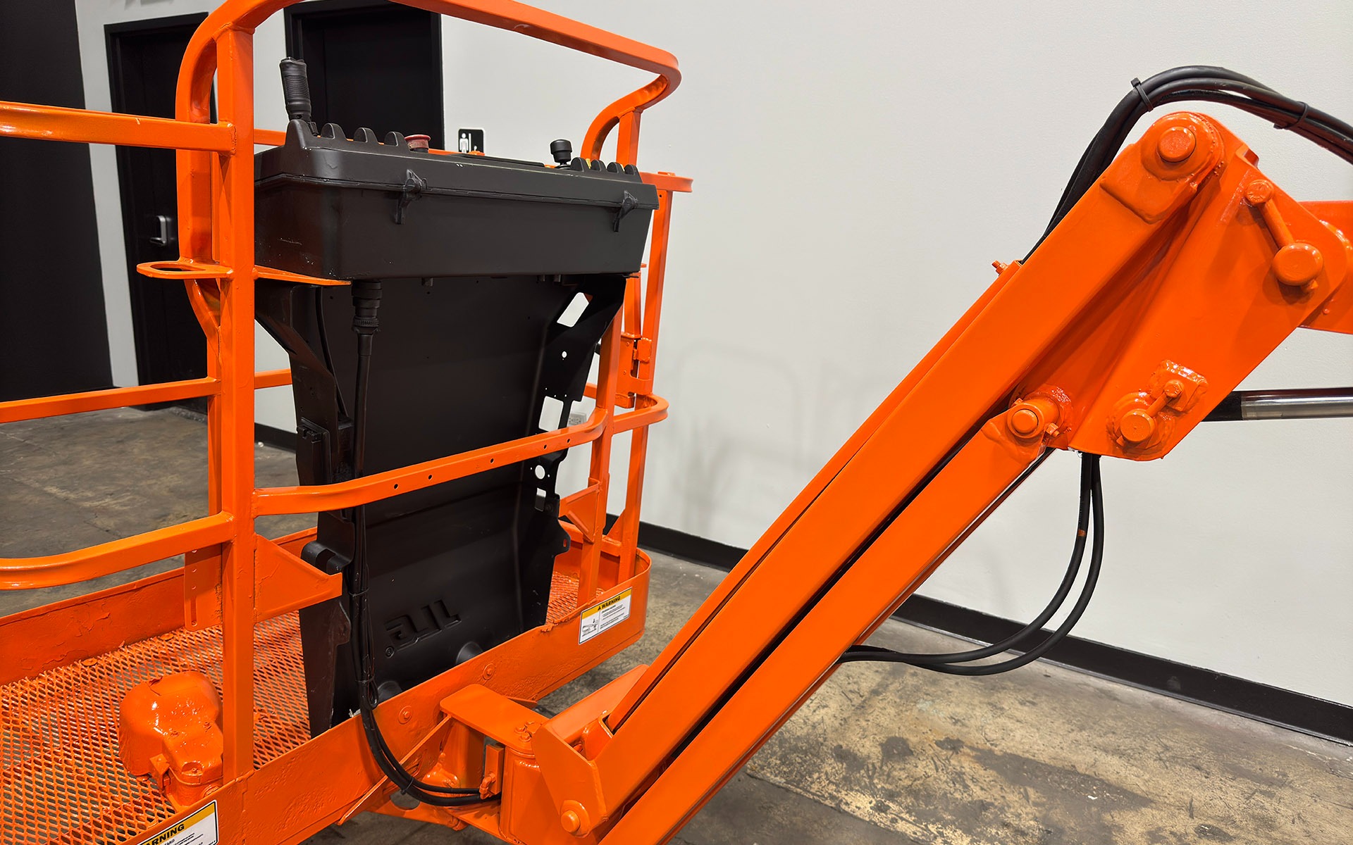 Used 2013 JLG E450AJ  | Cary, IL