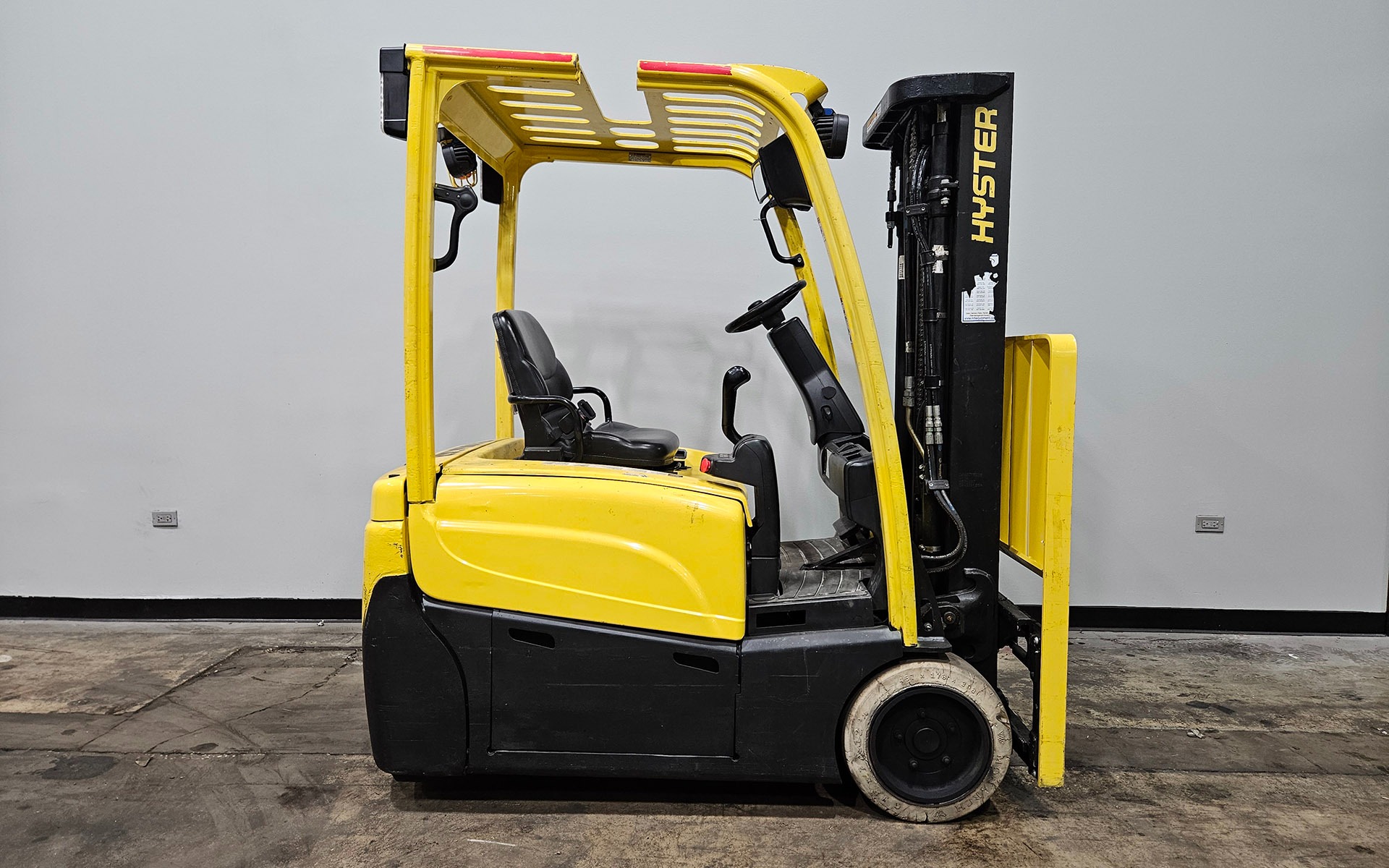 Used 2015 HYSTER J40XNT  | Cary, IL