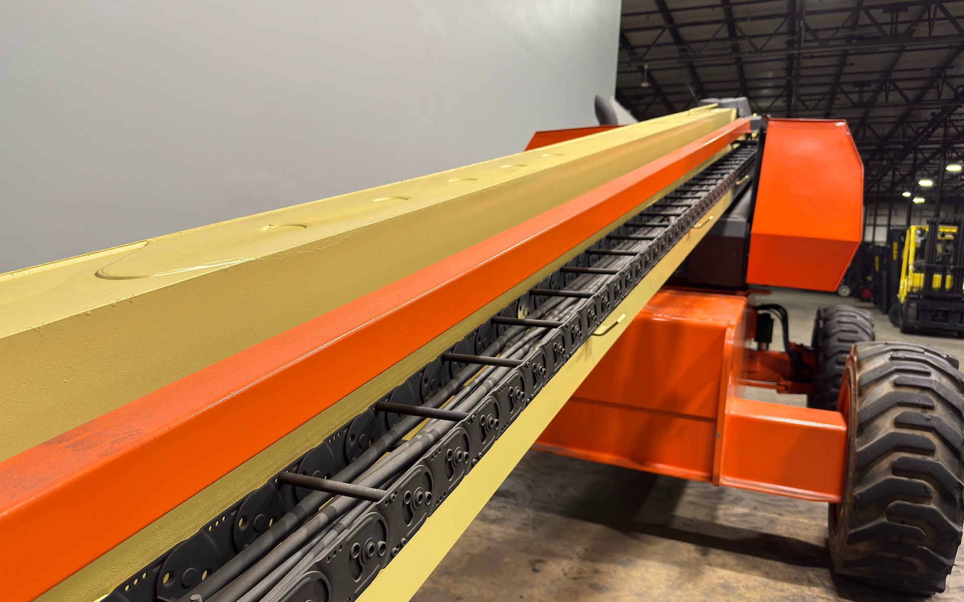 Used 2013 JLG 600S  | Cary, IL