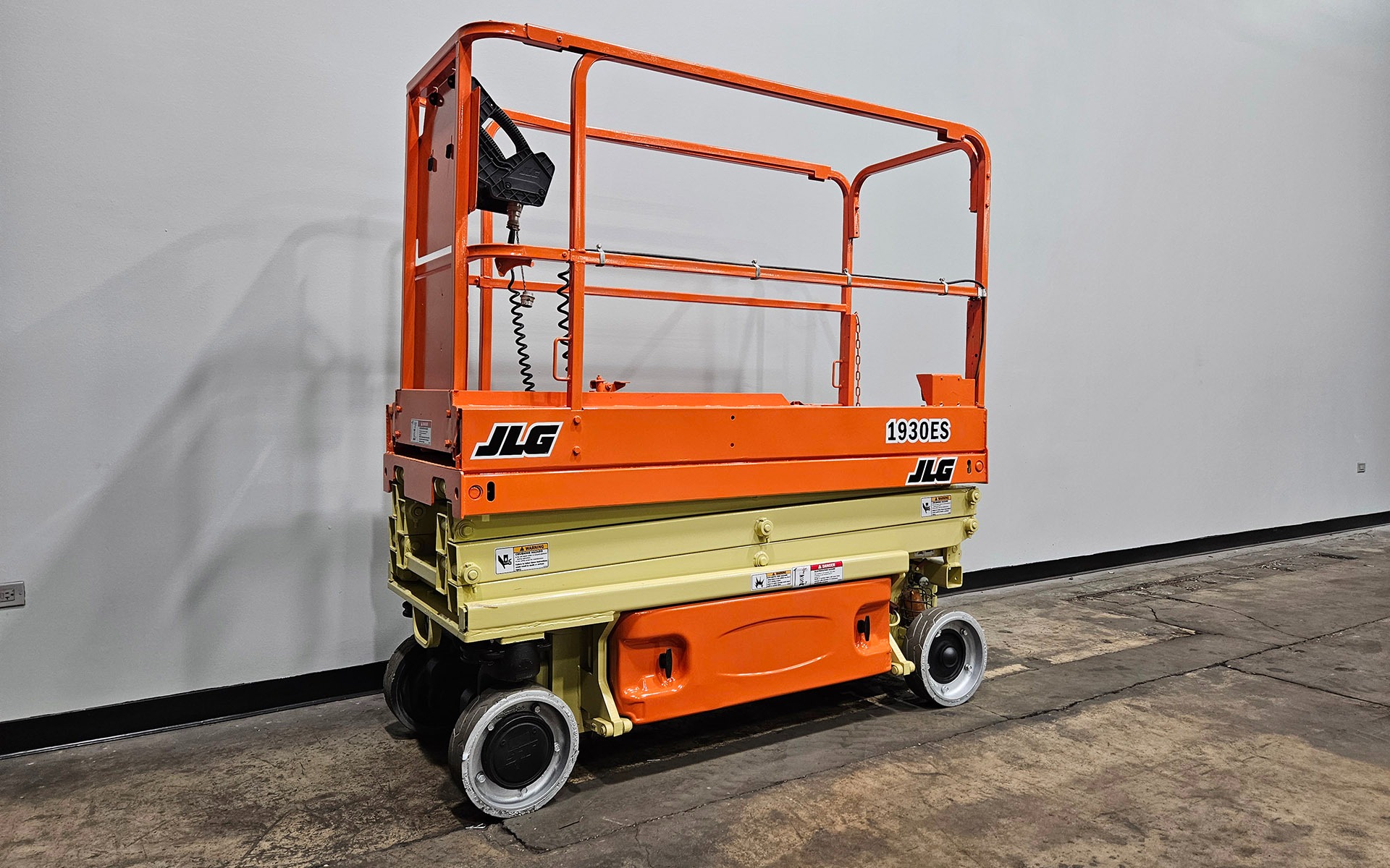 Used 2019 JLG 1930ES  | Cary, IL