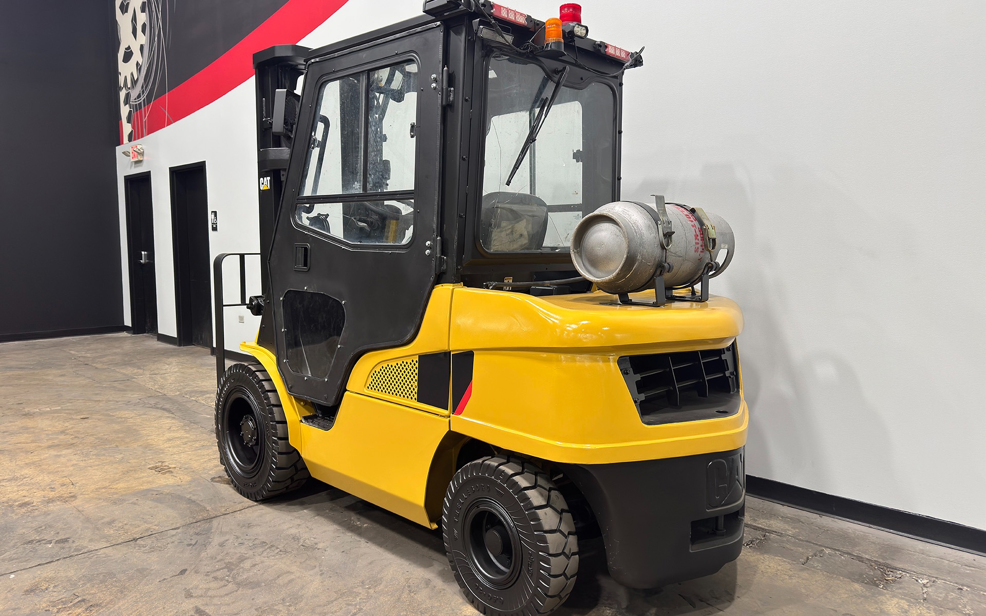 Used 2016 CATERPILLAR GP35N  | Cary, IL