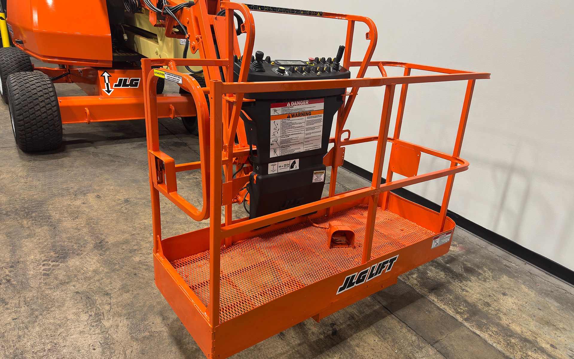 Used 2017 JLG 450AJ  | Cary, IL