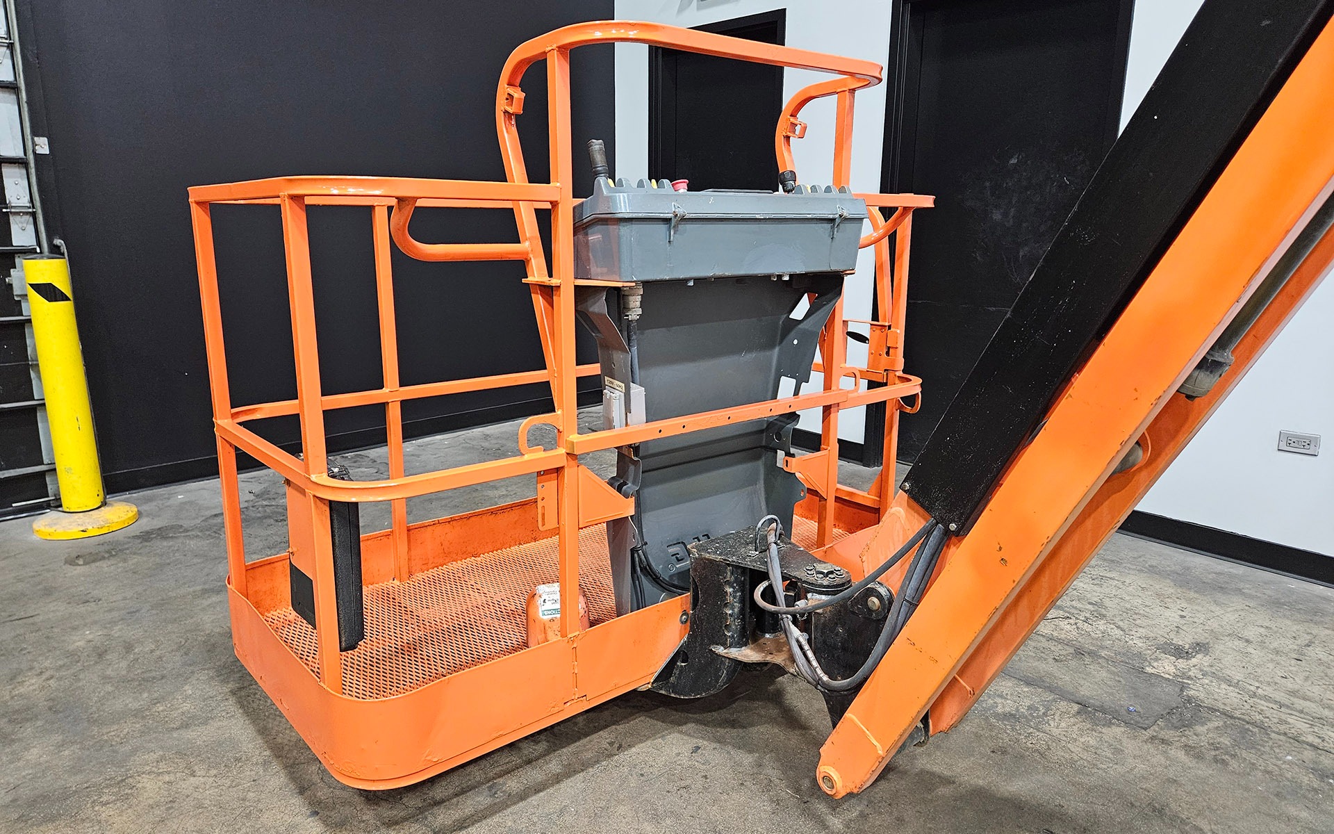 Used 2016 JLG 460SJ  | Cary, IL