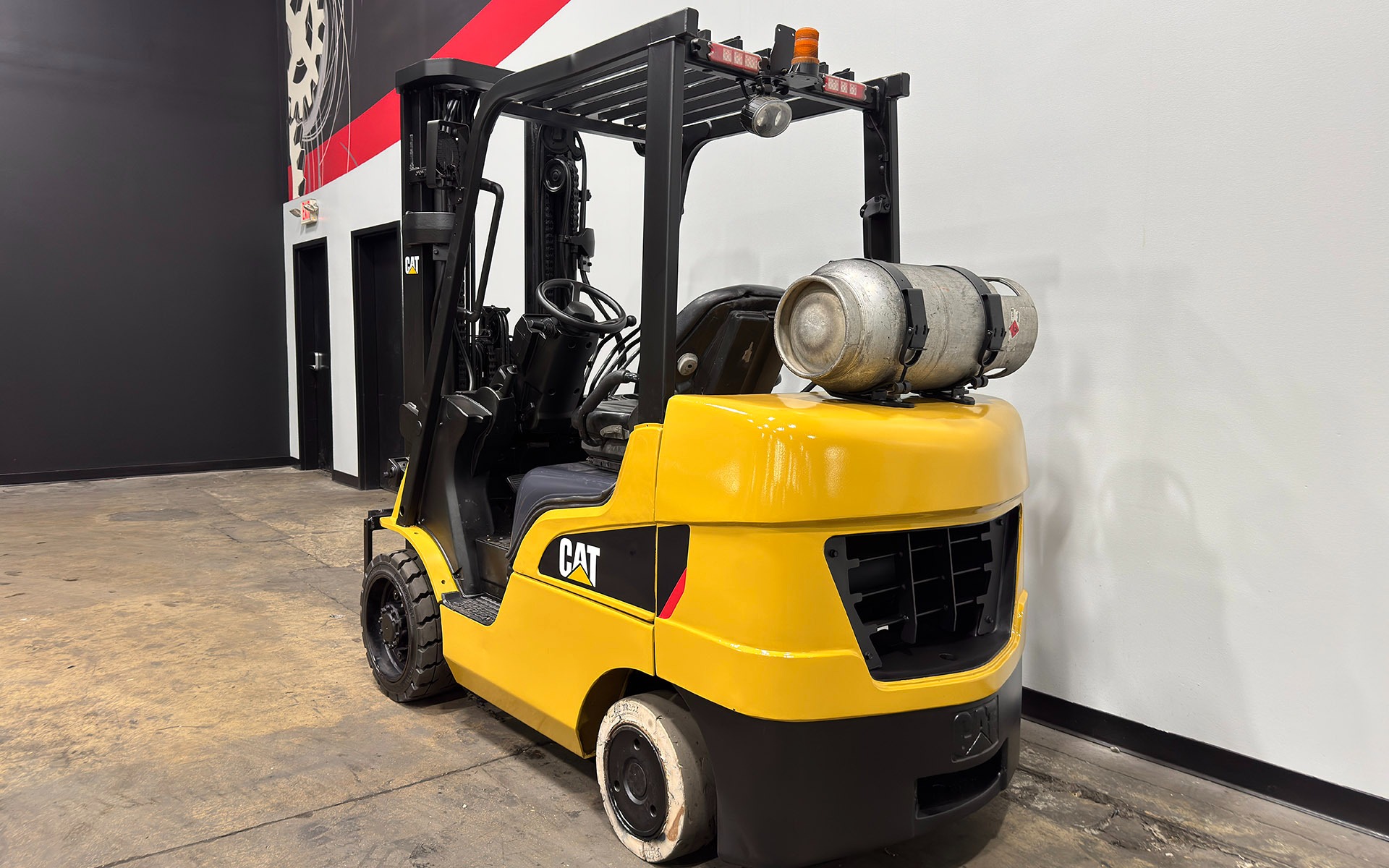 Used 2017 CATERPILLAR 2C6500  | Cary, IL